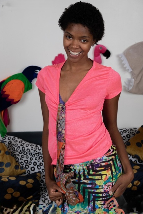African Julie Dreamz free nude image